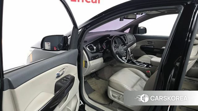 Kia The New Carnival id 4477516 из Кореи 20