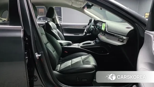 Hyundai The New Grandeur IG id 3772323 из Кореи 20