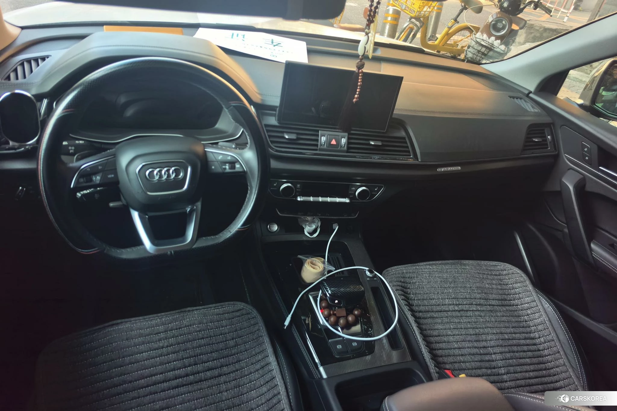 Audi Q5L id 4504862 из Китая 17