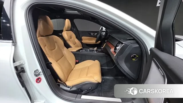 Volvo S60 3rd generation id 2901820 из Кореи 20