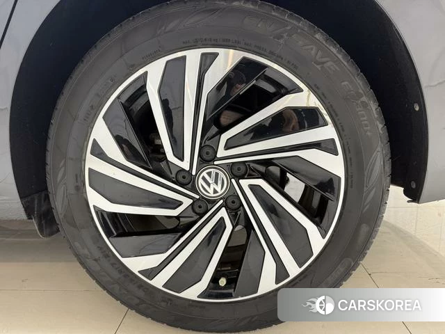 Volkswagen Sagitar id 4263104 из Китая 19