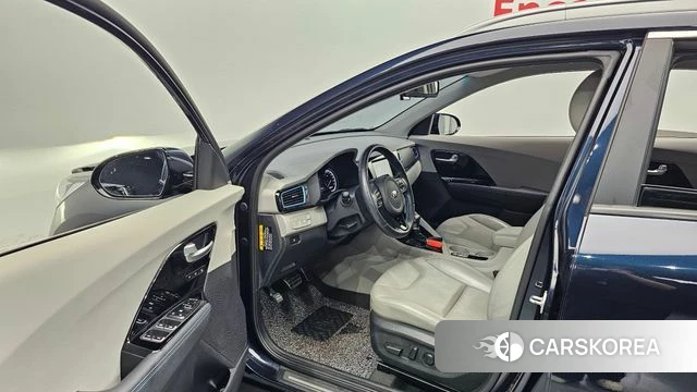 Kia Niro id 4662960 из Кореи 30