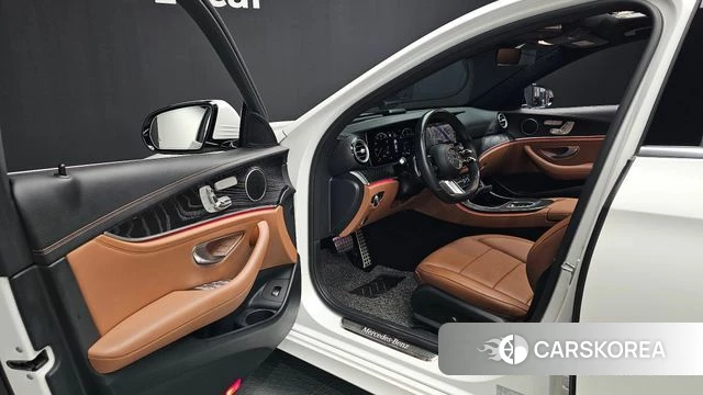 Mercedes-Benz E-Class W213 id 4683371 из Кореи 36