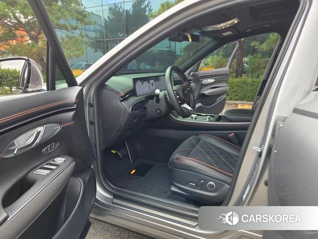 Genesis GV70 id 4400507 из Кореи 20