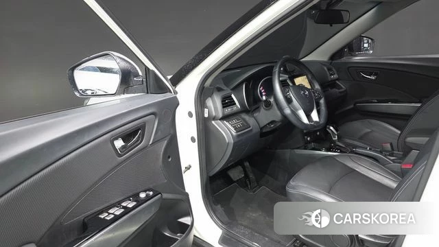 Ssangyong Tivoli Armor id 4751189 из Кореи 31