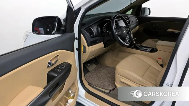 Kia The New Carnival id 3860998 из Кореи 20