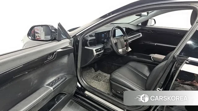 Hyundai Grandeur (GN7) id 3654526 из Кореи 20