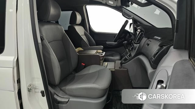 Hyundai The New Grand Starex id 4633335 из Кореи 30