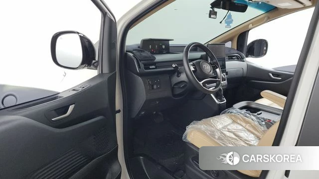 Hyundai Staria id 4308460 из Кореи 20