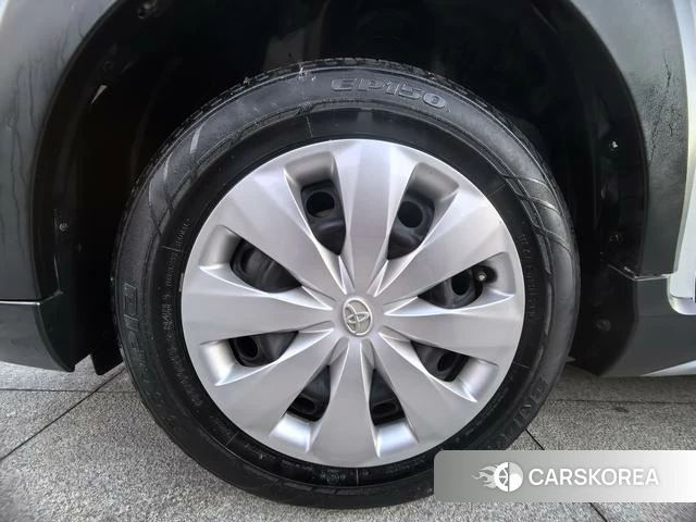 Toyota YARIS L Zhixuan id 4301210 из Китая 14