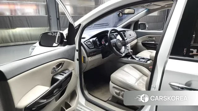 Kia The New Carnival id 3627150 из Кореи 20