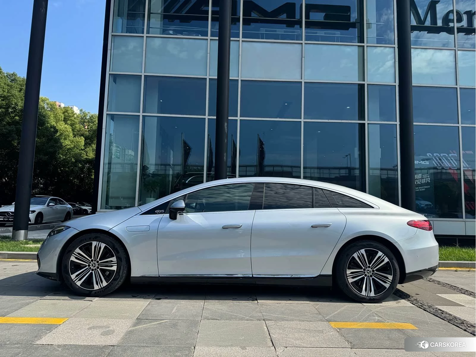 Mercedes-Benz EQS id 4452086 из Китая 12
