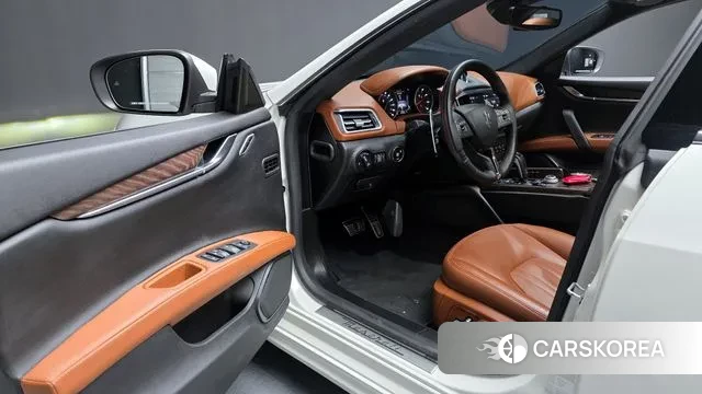 Maserati Ghibli id 3472694 из Кореи 20