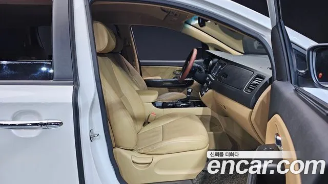 Kia The New Carnival id 2509514 из Кореи 20