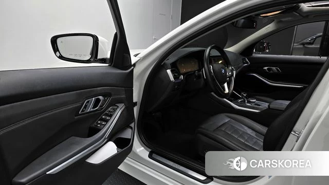 BMW 3 Series (G20) id 3965597 из Кореи 20