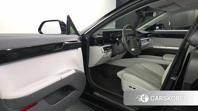 Hyundai Grandeur Hybrid (GN7) id 4516725 из Кореи 36