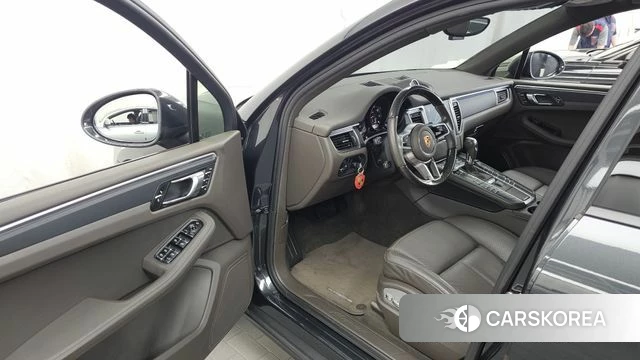Porsche Macan id 4471651 из Кореи 30