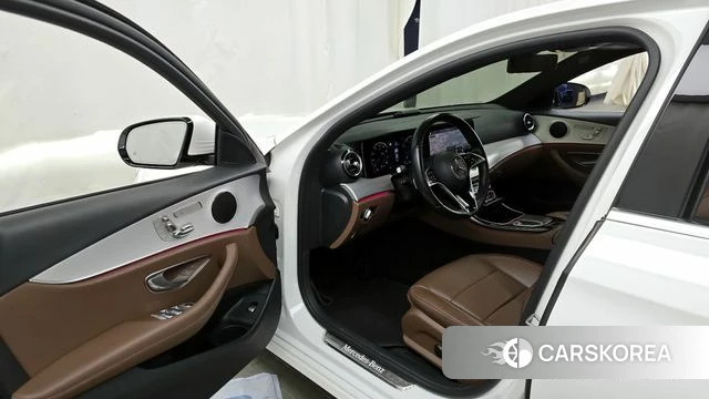 Mercedes-Benz E-Class W213 id 3827637 из Кореи 20