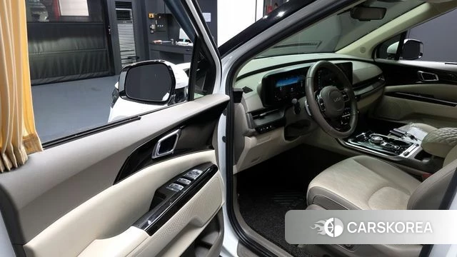 Kia Carnival 4th generation id 4323290 из Кореи 36