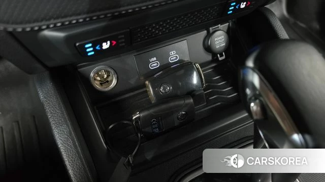 Ssangyong The New Rexton Sports Cannes id 4308254 из Кореи 35