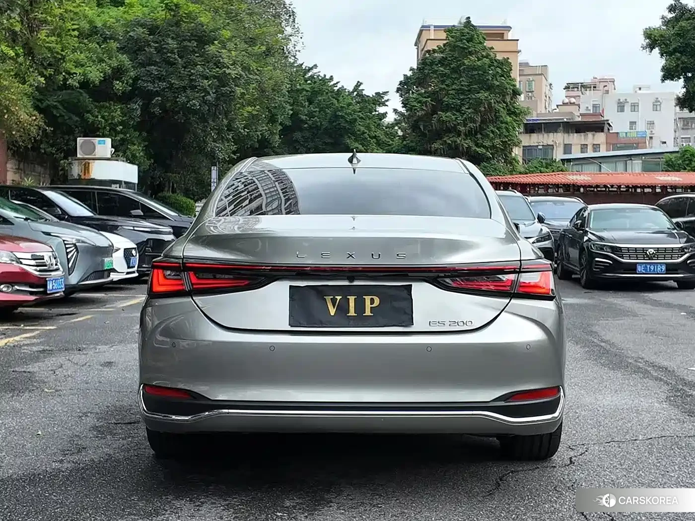 Lexus ES id 4589178 из Китая 13