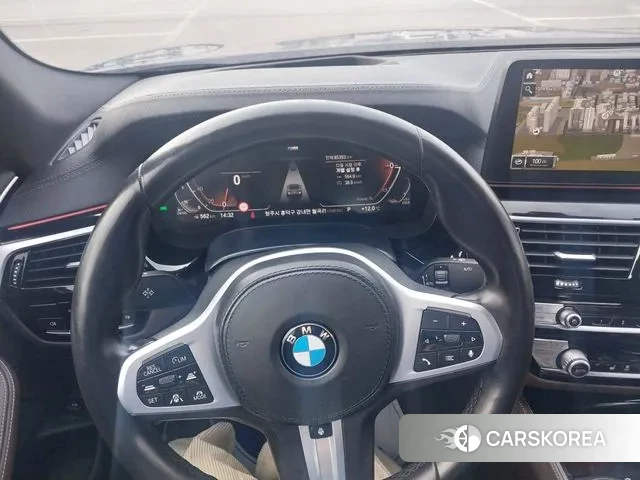 BMW 5 Series (G30) id 3586936 из Кореи 20