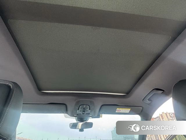 Audi Q5L id 4238567 из Китая 16