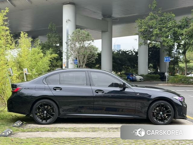 BMW 3 series id 4278298 из Китая 12
