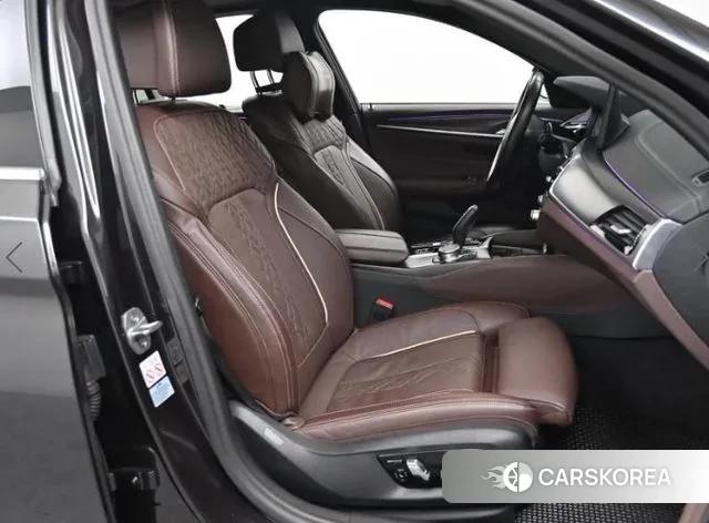 BMW 5 Series (G30) id 3620238 из Кореи 20