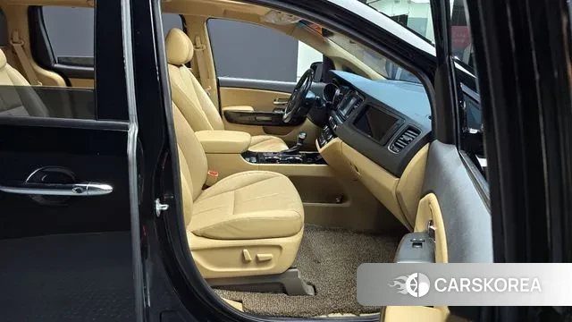 Kia The New Carnival id 3034062 из Кореи 20