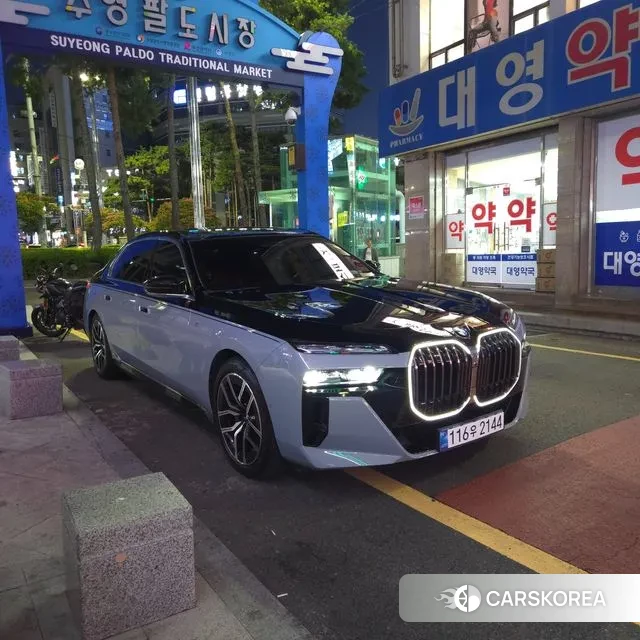 BMW 7 Series (G70) id 3288598 из Кореи 19