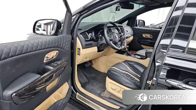 Kia The New Carnival id 3703393 из Кореи 20