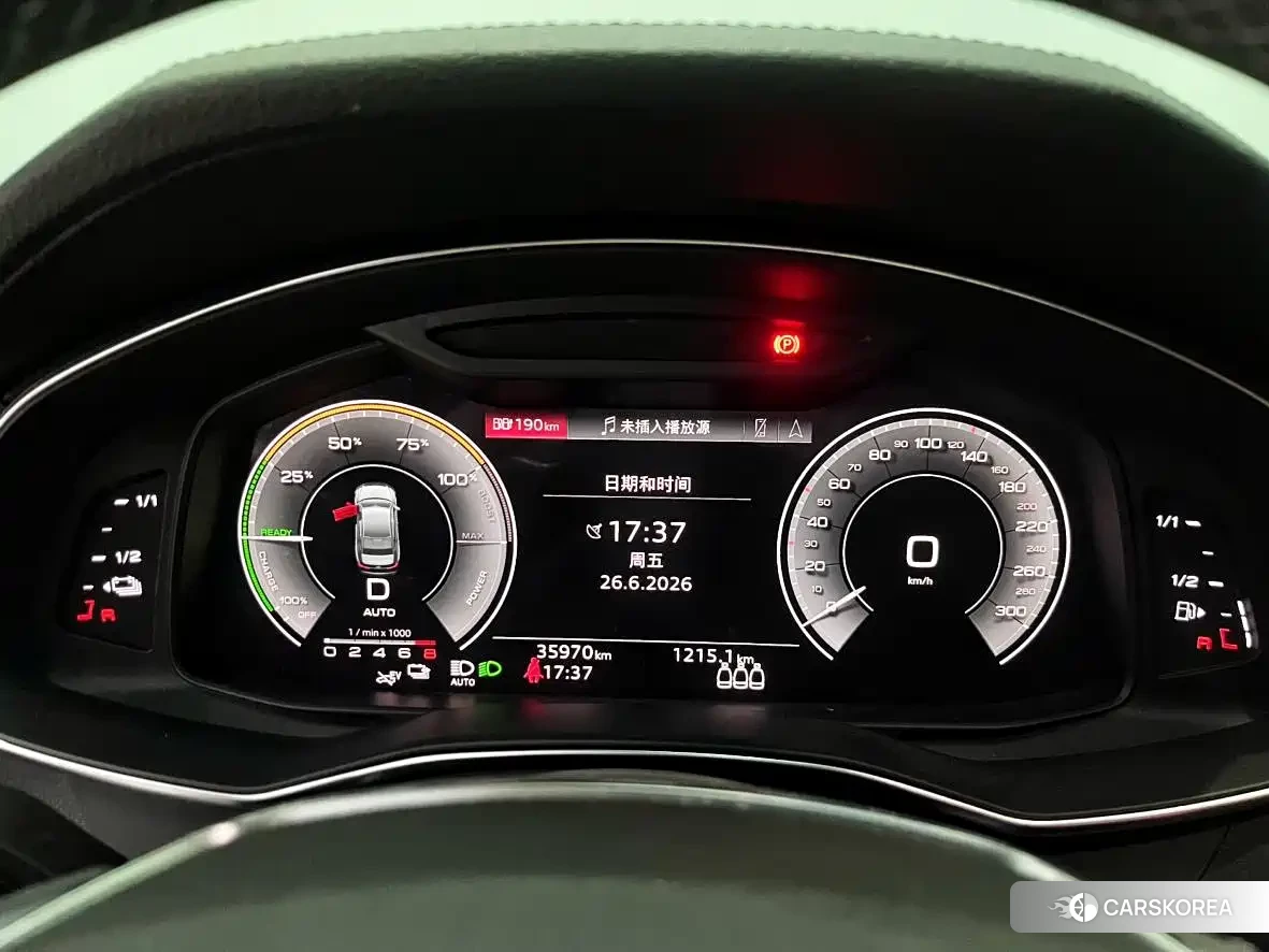 Audi A6L id 4599627 из Китая 14
