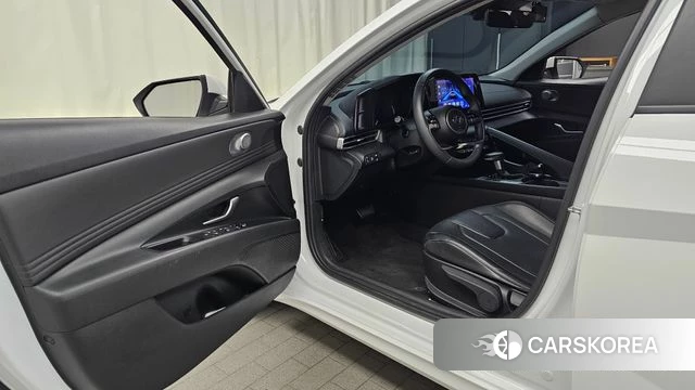 Hyundai Avante Hybrid (CN7) id 4494529 из Кореи 31