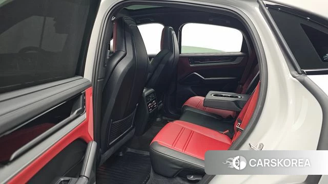 Porsche Cayenne (PO536) id 4863078 из Кореи 41