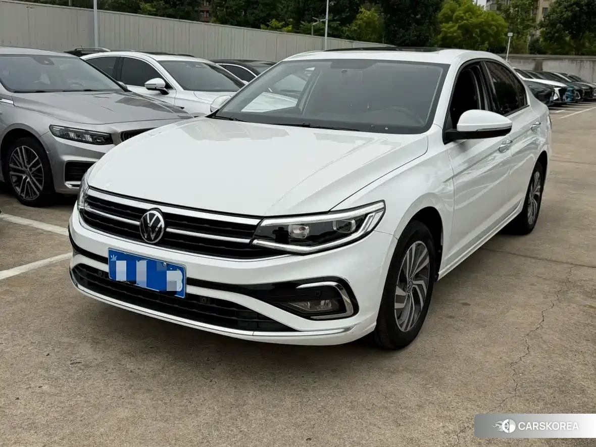 Volkswagen Bora id 4674364 из Китая 12