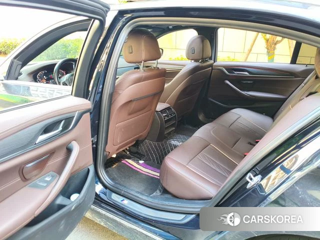 BMW 5 series id 4271470 из Китая 12