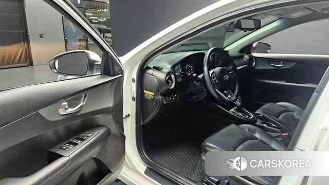 Kia Come New K3 id 3942214 из Кореи 20