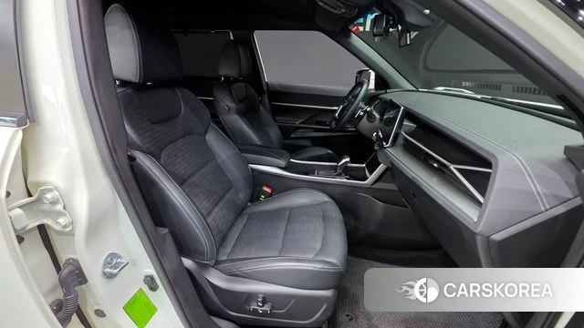 Ssangyong Torres id 4388837 из Кореи 33