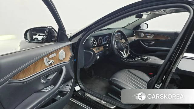 Mercedes-Benz E-Class W213 id 4568318 из Кореи 20