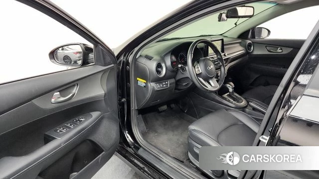 Kia Come New K3 id 4764432 из Кореи 31