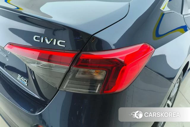 Honda Civic id 4182589 из Китая 17