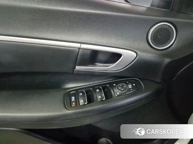 Hyundai Sonata (DN8) id 3772360 из Кореи 17