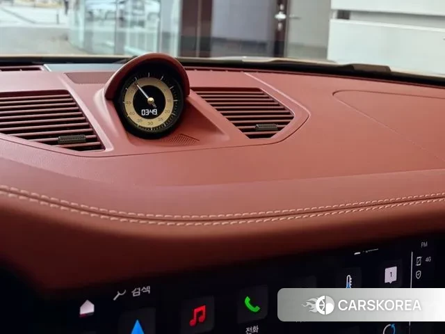 Porsche 911(992) id 3757928 из Кореи 13