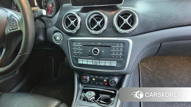 Mercedes-Benz GLA-Class X156 id 4318396 из Кореи 20