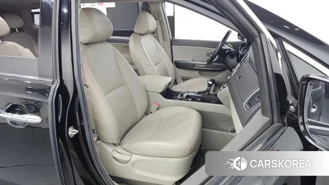 Kia All New Carnival id 3599182 из Кореи 20