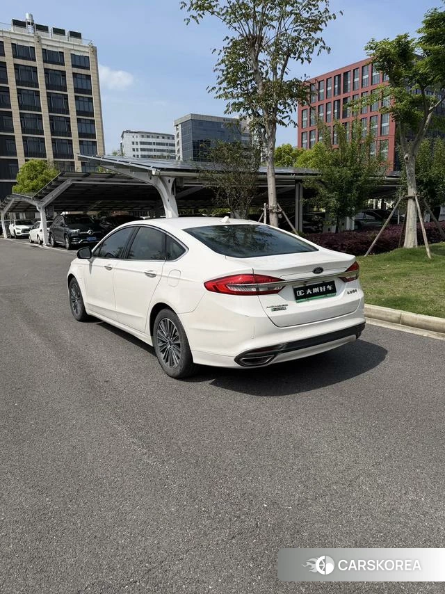 Ford Mondeo PHEV id 4211372 из Китая 11