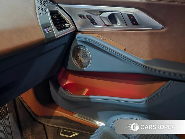 BMW XM (G09) id 4223035 из Кореи 20