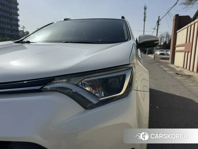 Toyota RAV4 Rongfang id 4208632 из Китая 28