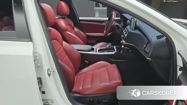 Kia Stinger id 3766766 из Кореи 20